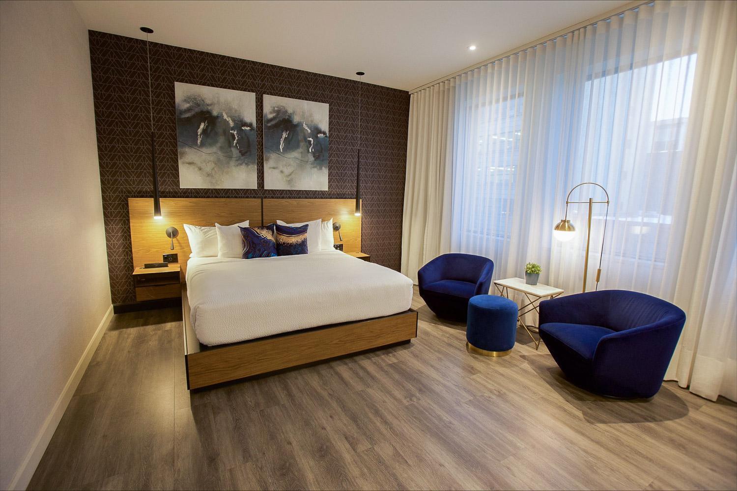 Efficiency King Suite